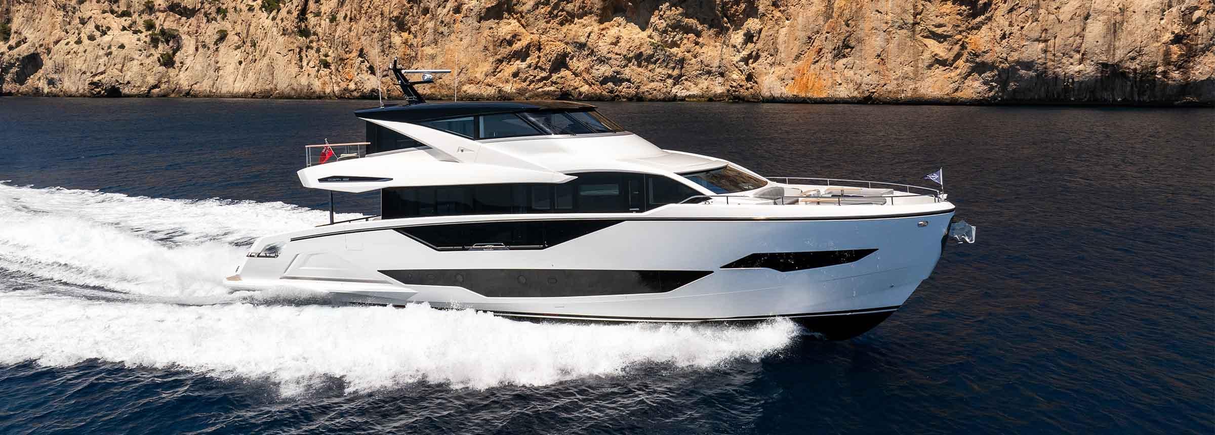 Sunseeker 90 Ocean Enclosed Sunseeker 90 Ocean Enclosed