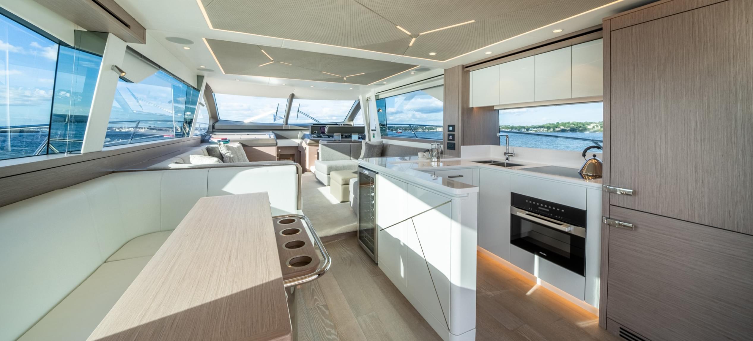 Sunseeker Manhattan 68 Pacific Sunseeker Manhattan 68 Pacific