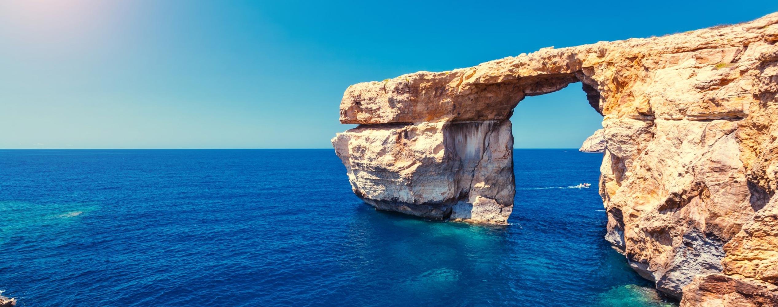 Turquoise sea and cliff in Malta Turquoise sea and cliff in Malta