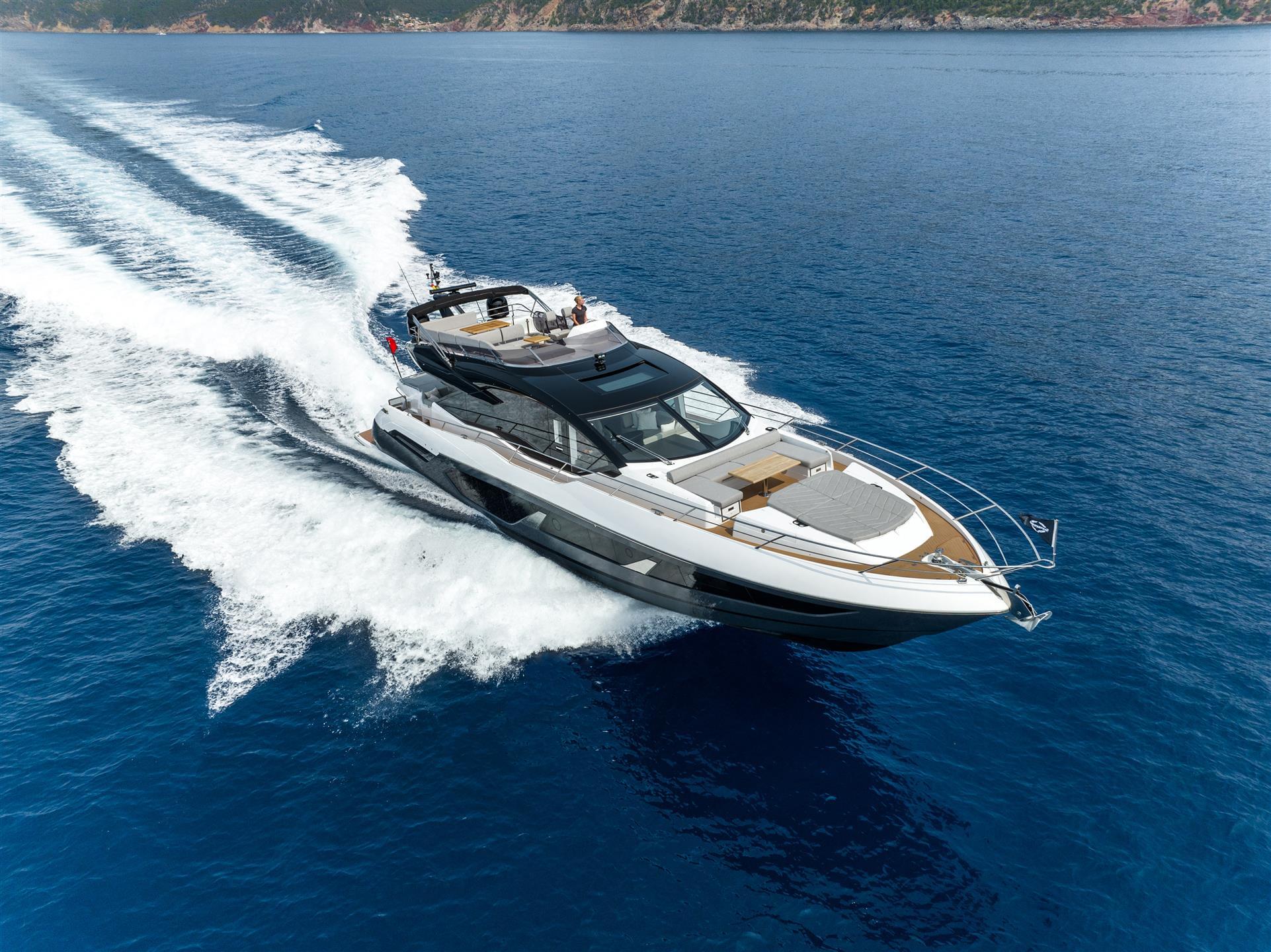 Sunseeker 75 Sport Yacht Sunseeker 75 Sport Yacht