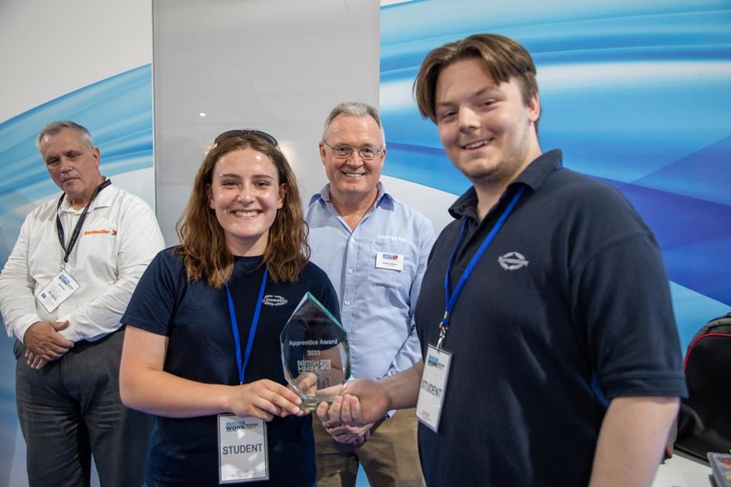 Sunseeker International Level 3 Electrical Apprentices Sunseeker International Level 3 Electrical Apprentices