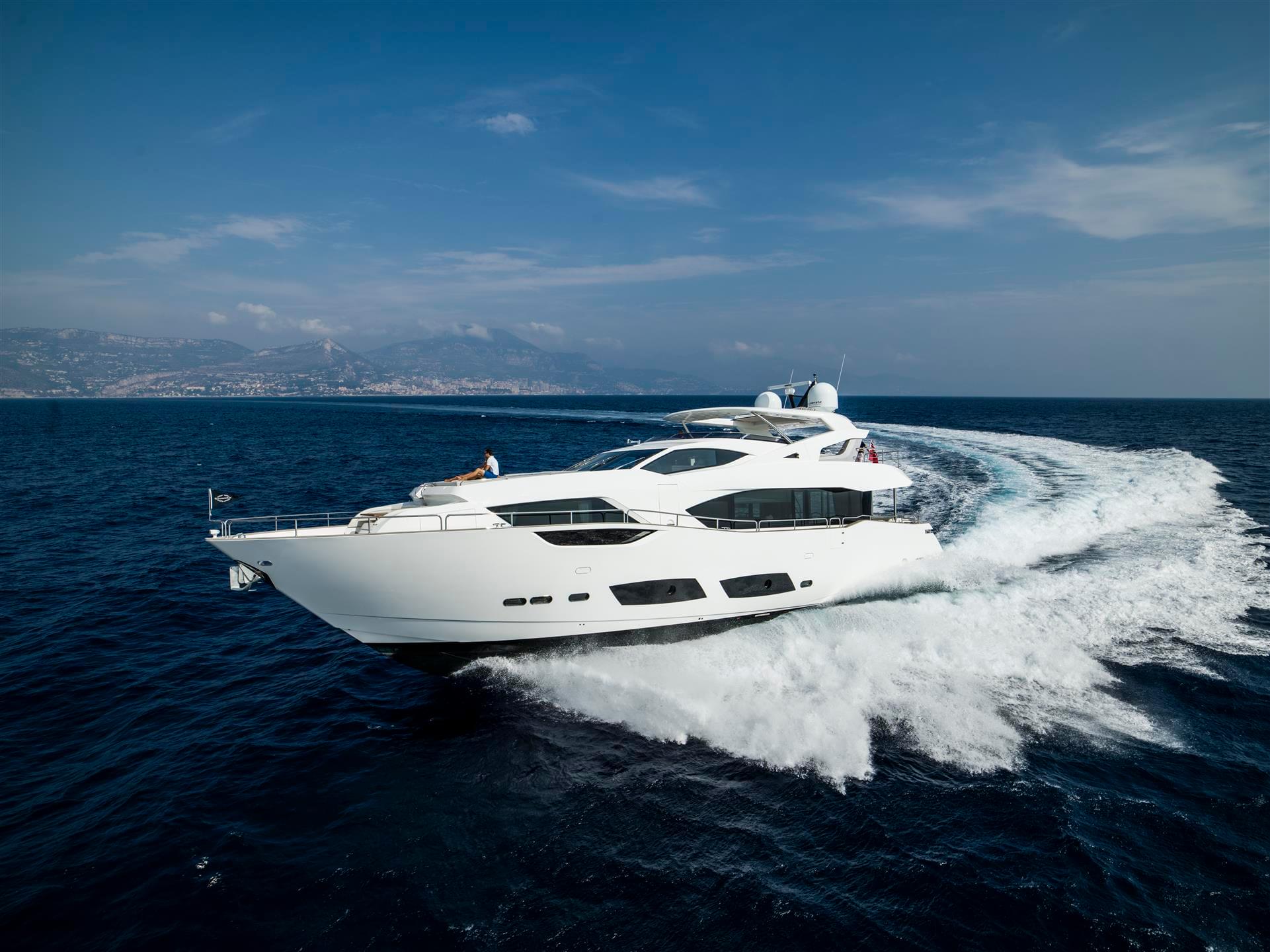 Sunseeker 95 Yacht Sunseeker 95 Yacht