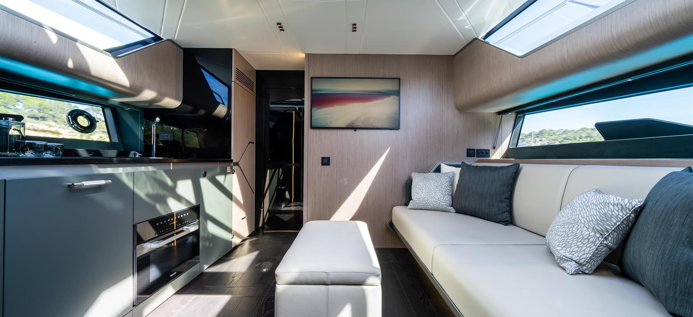 Sunseeker Superhawk 55 Sunseeker Superhawk 55