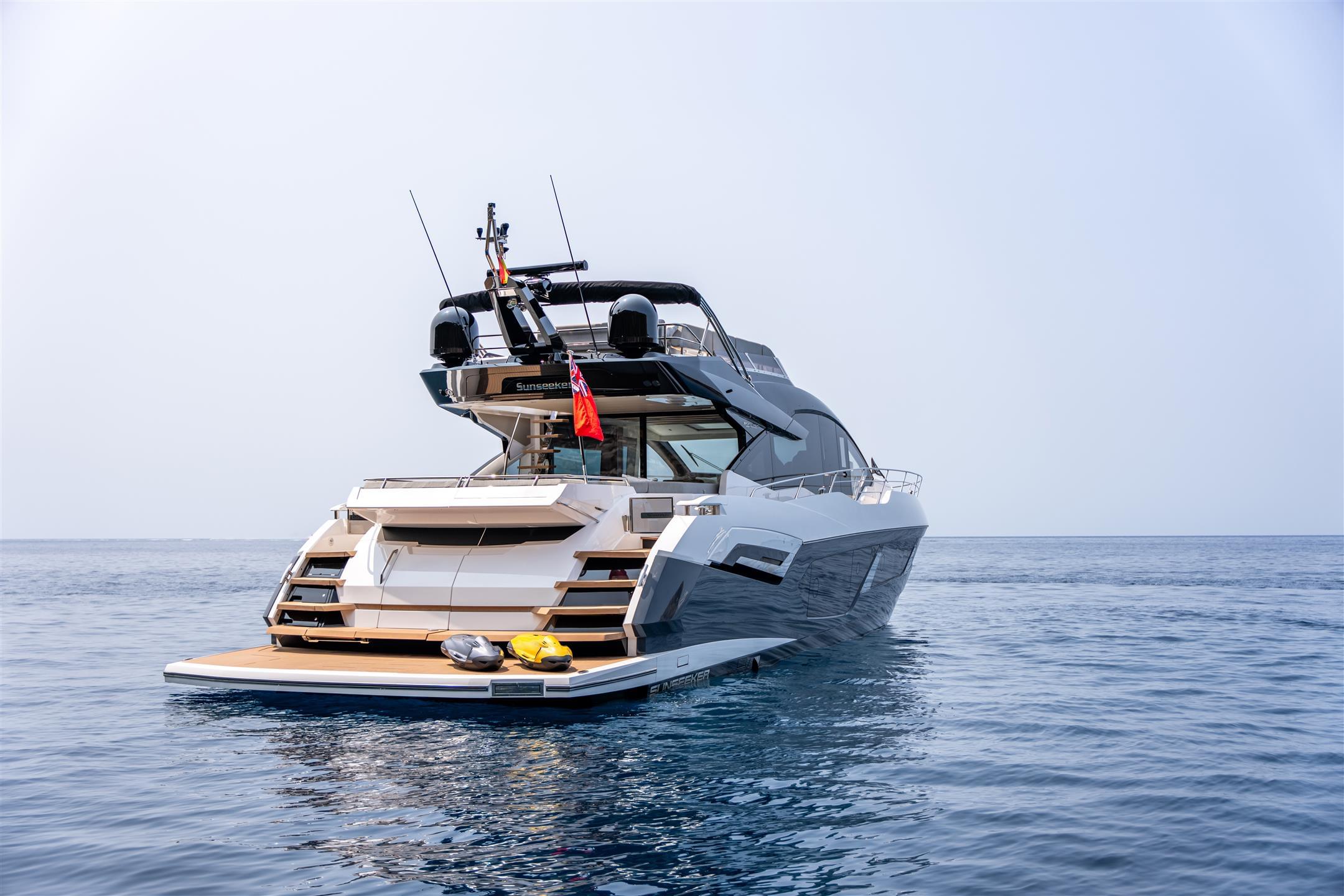 Sunseeker 75 Sport Yacht