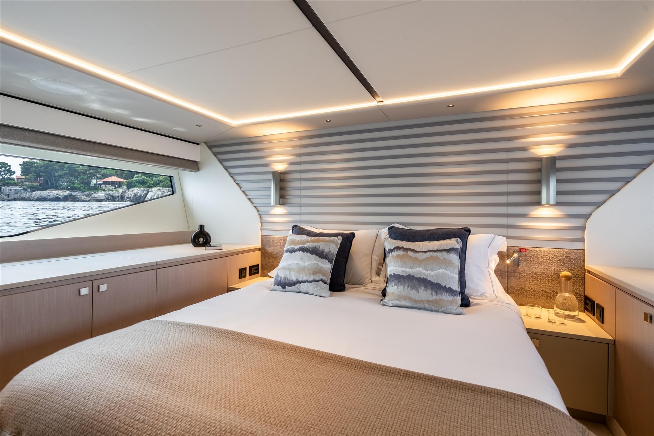 Owners suite on-board the Sunseeker Predator 55