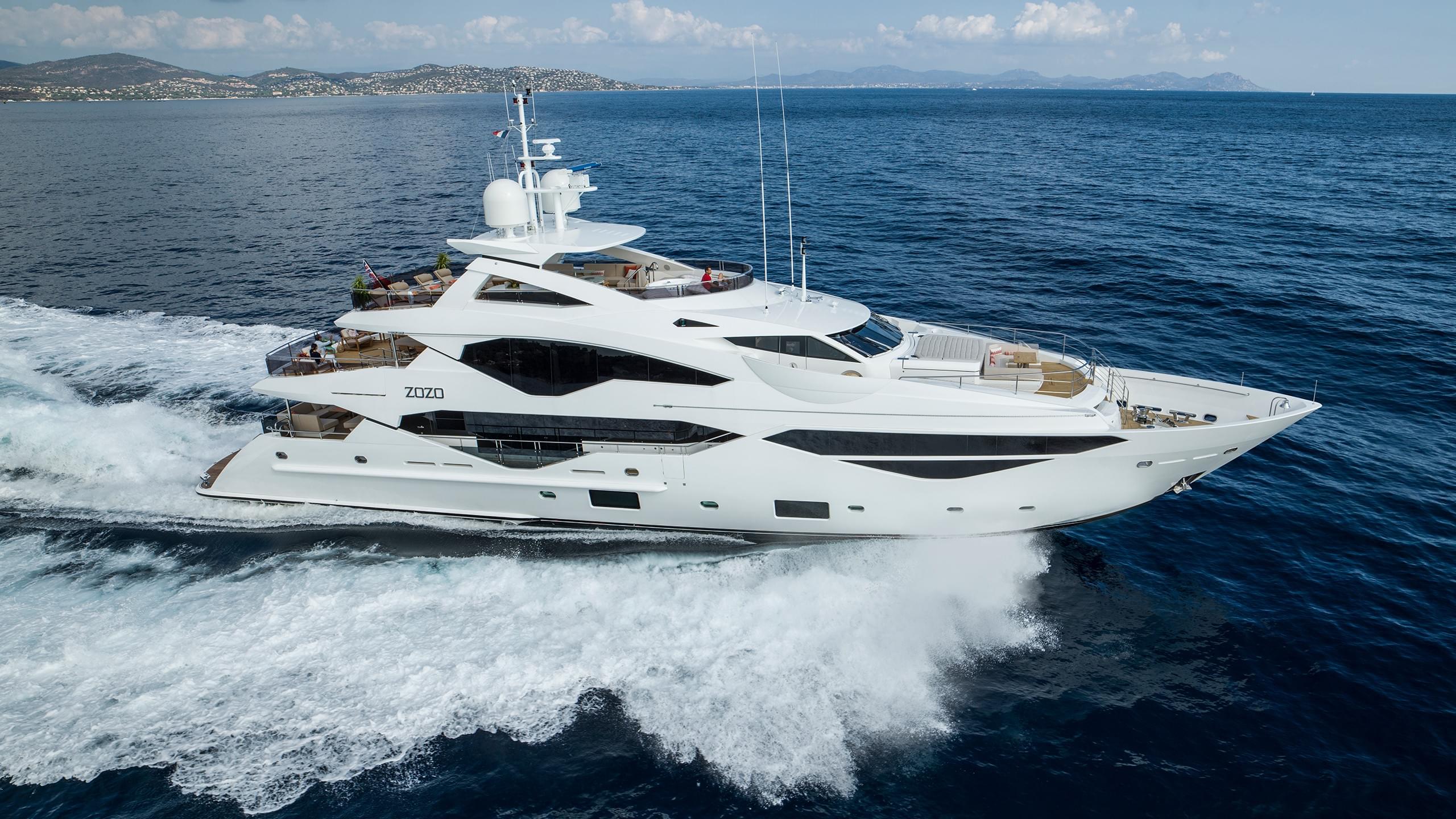 Sunseeker 131 Yacht