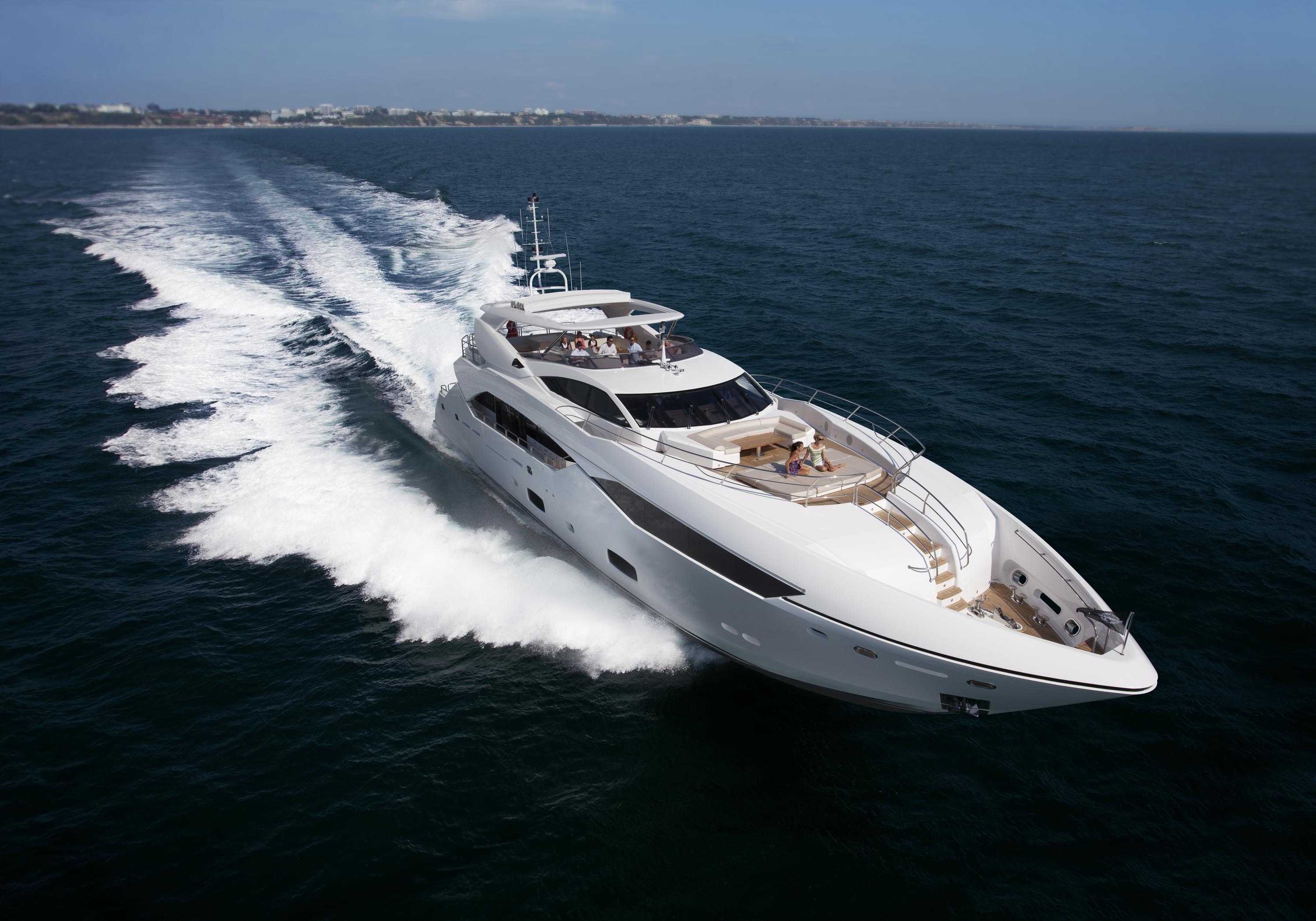 Sunseeker 115 Sport Yacht