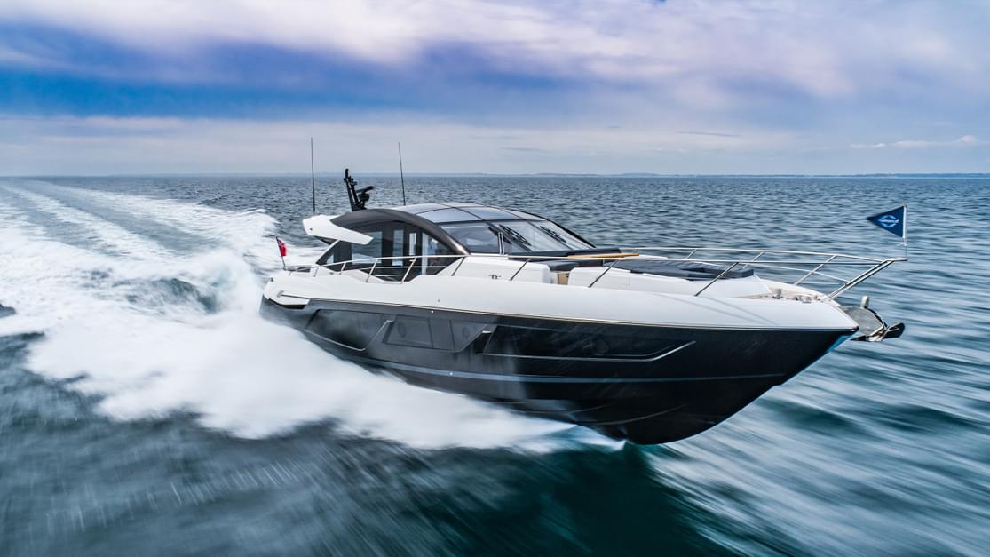 Sunseeker | Predator | Predator 74 XPS